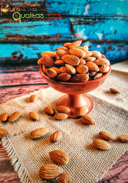 Almond (Premium quality and Unpolished)